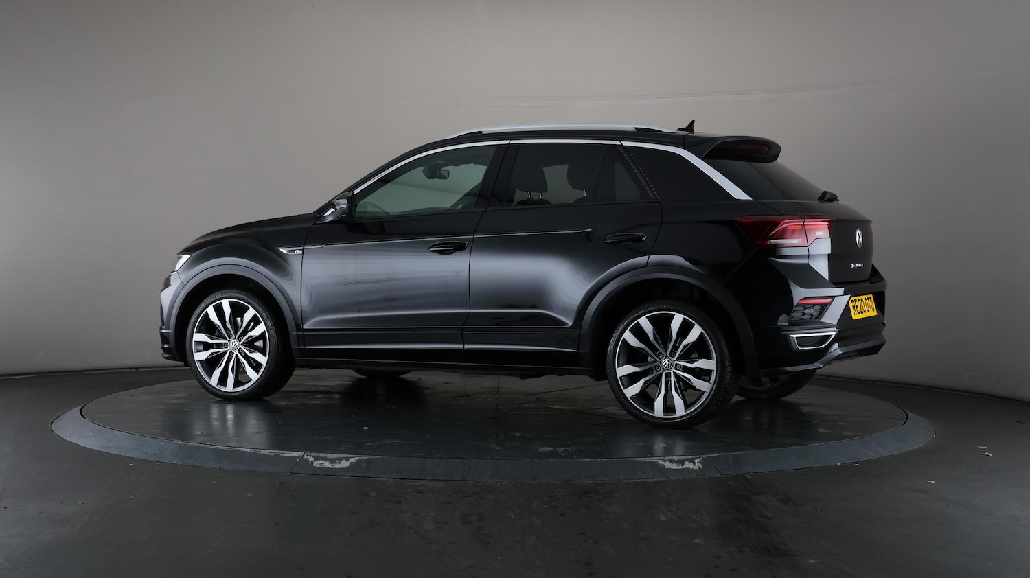 Used Volkswagen T-Roc 2020 for sale - 76175191: Photo 76