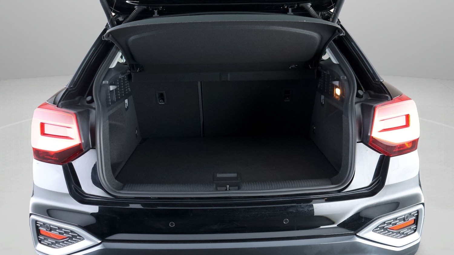 Used Audi Q2 2021 for sale - 77750135: Photo 17