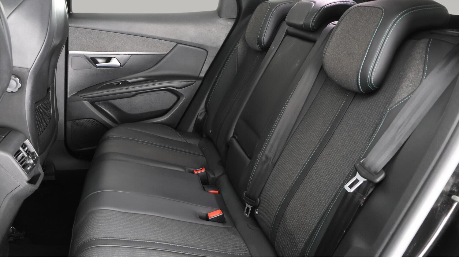 Used Peugeot 3008 2022 for sale - 76282923: Photo 17