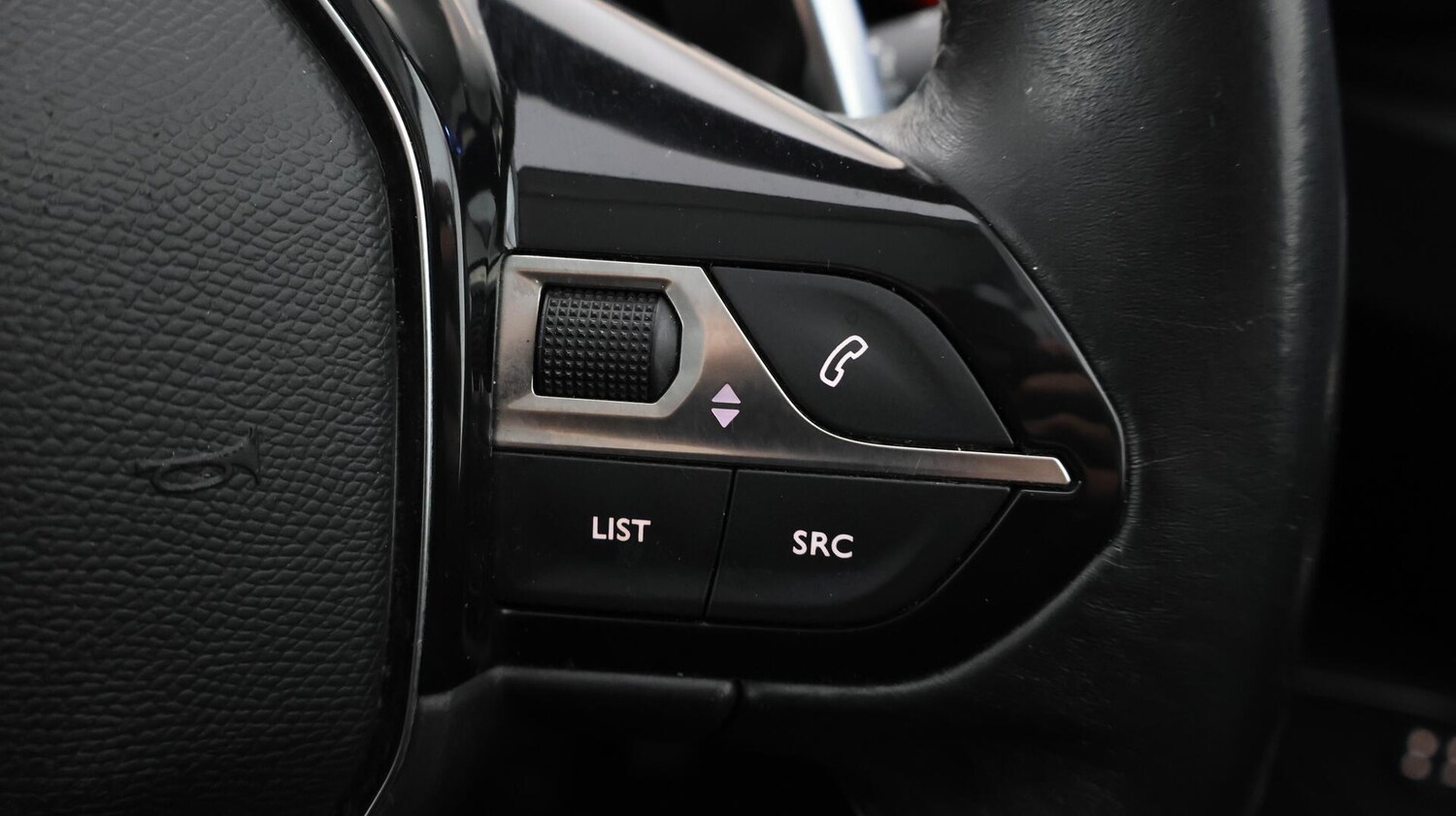 Used Peugeot 3008 2022 for sale - 76282923: Photo 23