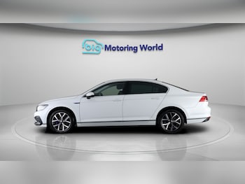 Used Volkswagen Passat 2021 for sale - 77721031: Photo