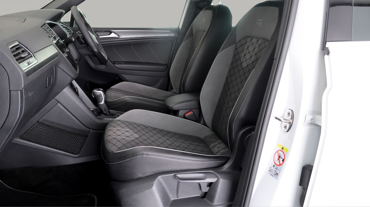 Used Volkswagen Tiguan 2021 for sale - 78220643: Photo 13