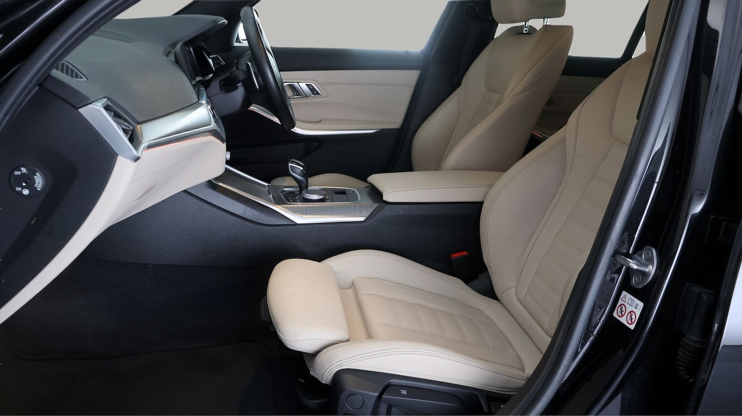 Used BMW 3 Series 2019 for sale - 77357523: Photo 14