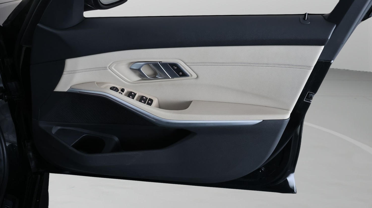 Used BMW 3 Series 2019 for sale - 77357523: Photo 15