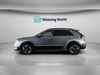 Used Kia Niro 2023 for sale - 78807357: Photo