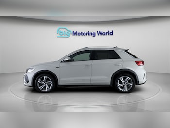 Used Volkswagen T-Roc 2023 for sale - 78131509: Photo