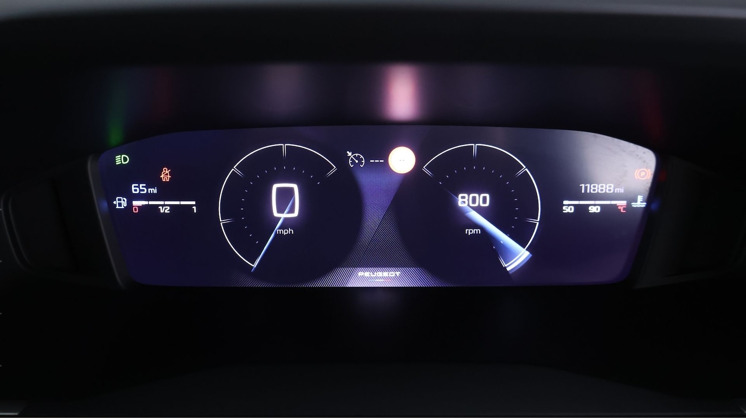 Used Peugeot 2008 2023 for sale - 77643918: Photo 10