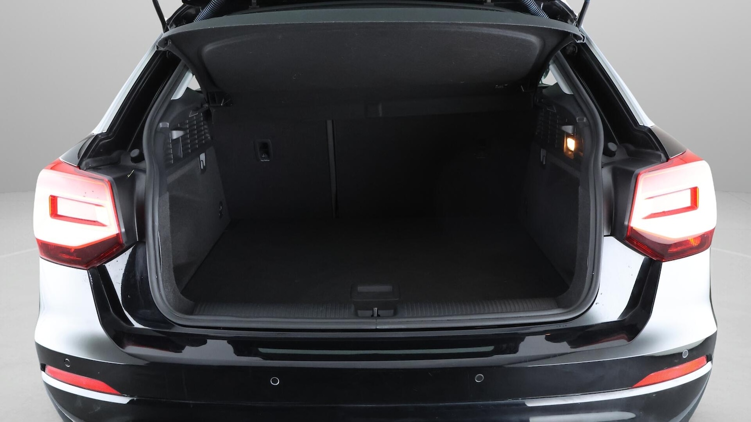 Used Audi Q2 2018 for sale - 76446719: Photo 17