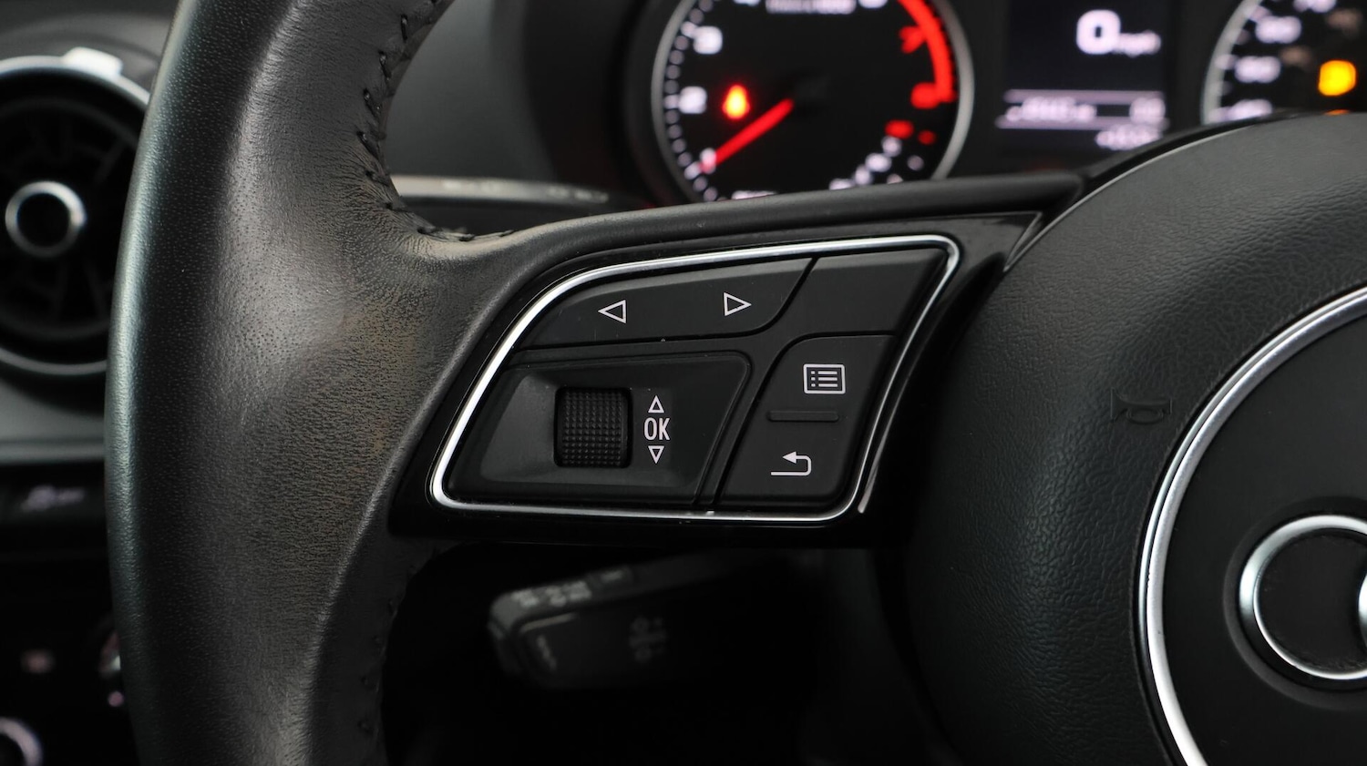 Used Audi Q2 2018 for sale - 76446719: Photo 23