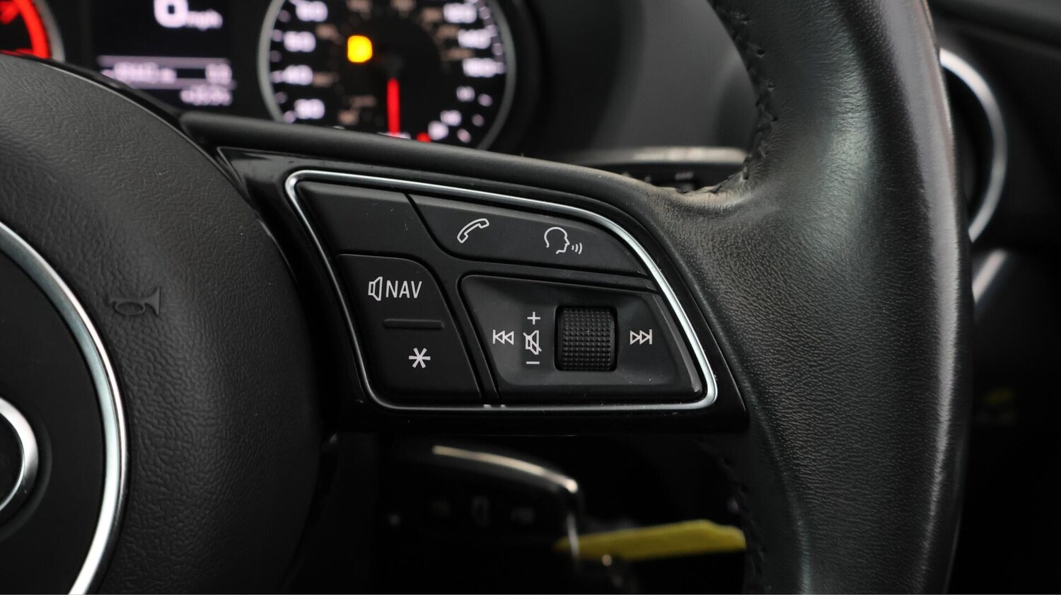 Used Audi Q2 2018 for sale - 76446719: Photo 24