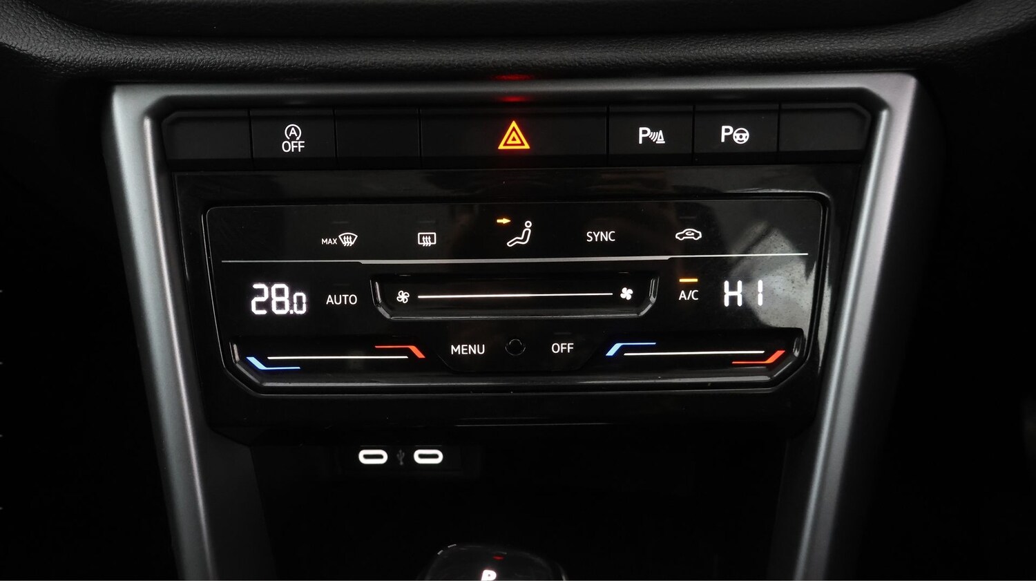 Used Volkswagen T-Roc 2023 for sale - 78049015: Photo 11