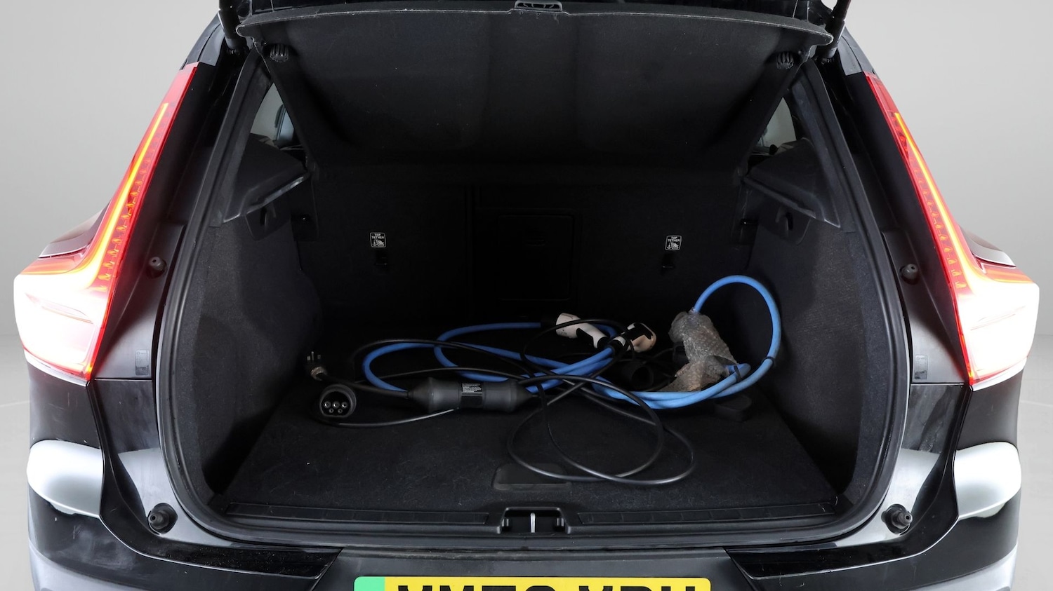 Used Volvo XC40 2023 for sale - 77622625: Photo 16