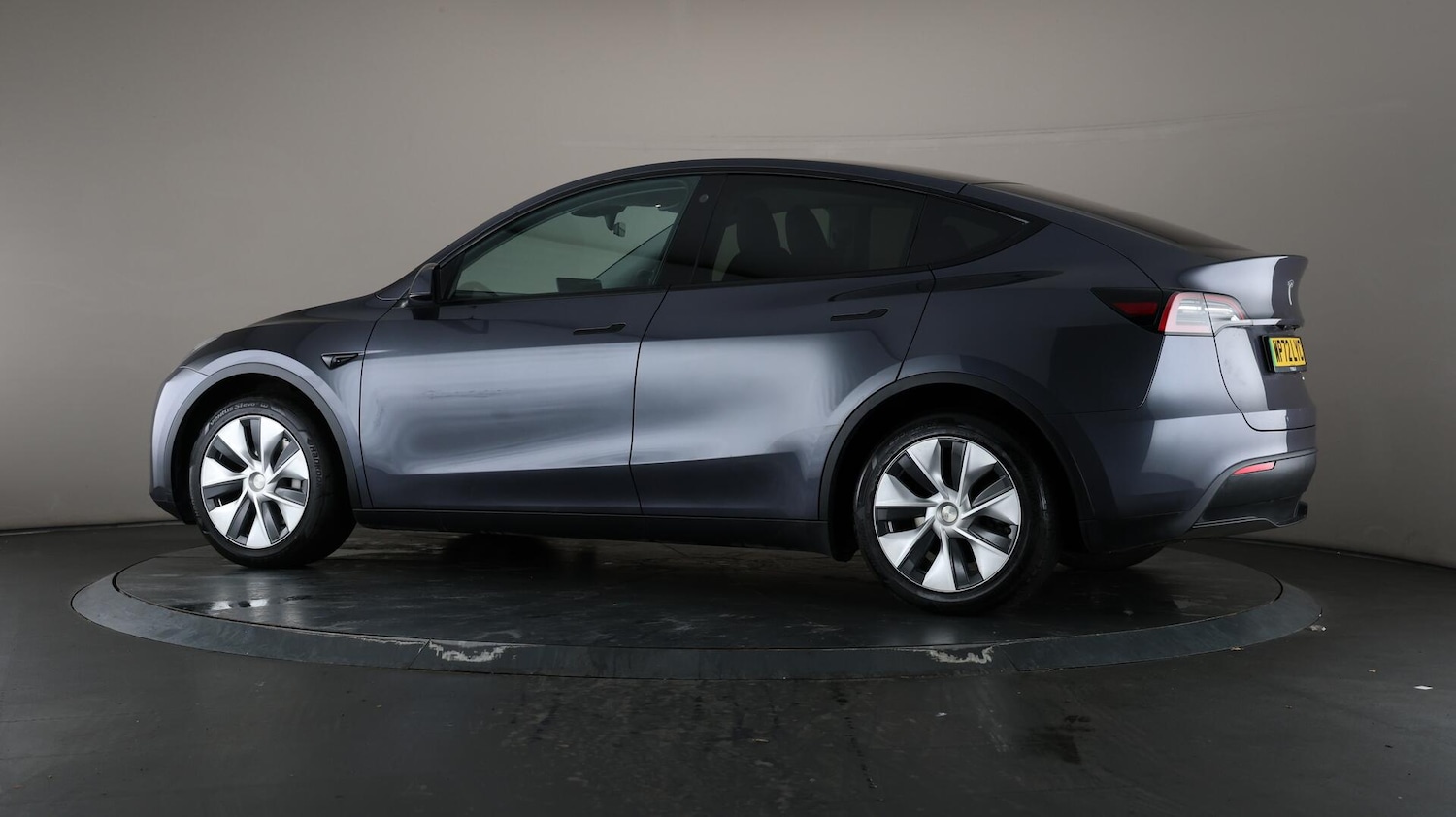 Used Tesla Model Y 2022 for sale - 76152917: Photo 76