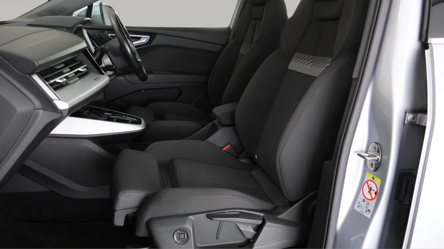 Used Audi Q4 e-tron 2021 for sale - 76499149: Photo 15