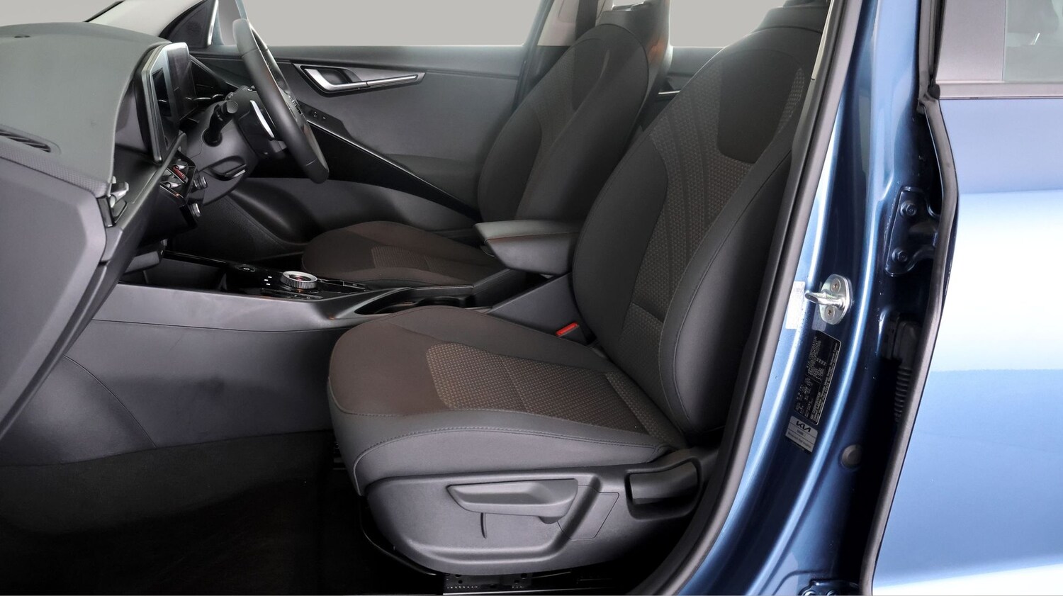 Used Kia Niro 2023 for sale - 77436238: Photo 13