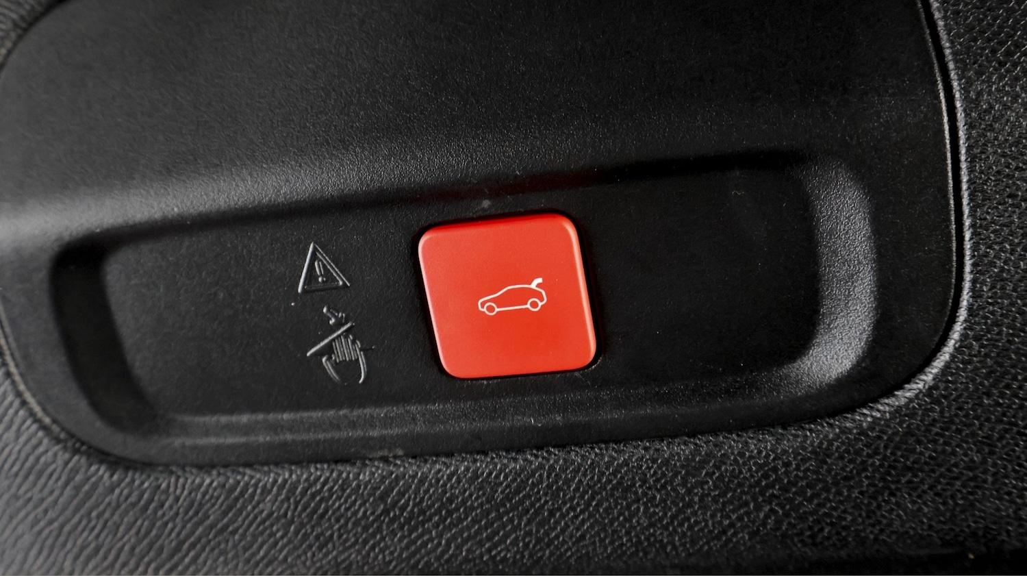 Used Peugeot 408 2024 for sale - 77764306: Photo 21