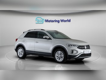 Used Volkswagen T-Roc 2023 for sale - 78566104: Photo