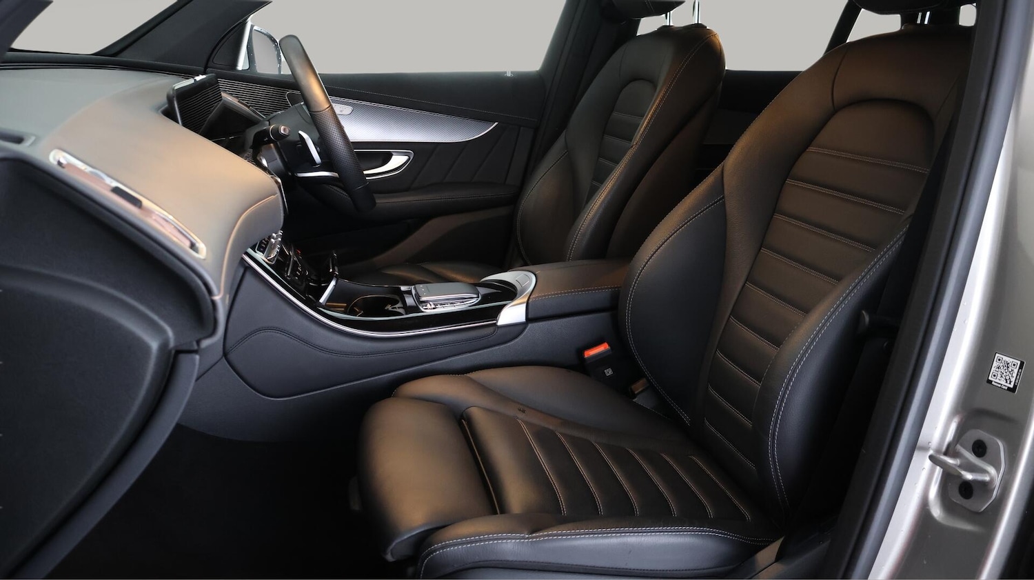 Used Mercedes-Benz EQC 2022 for sale - 76597196: Photo 15