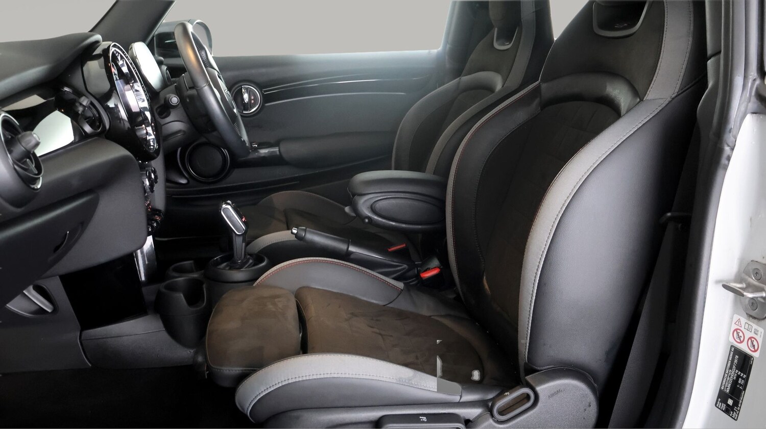 Used MINI Hatch 2021 for sale - 77427745: Photo 14