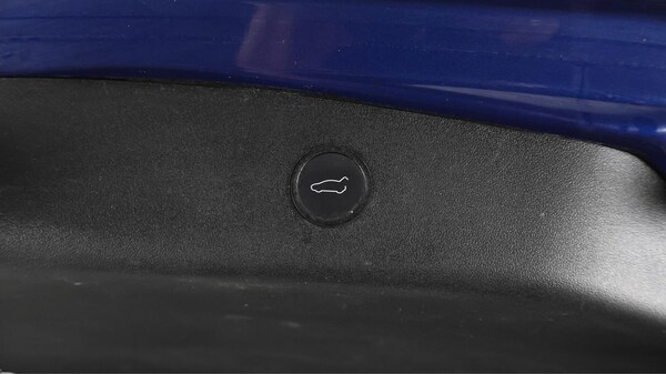 Used Tesla Model 3 2021 for sale - 76246538: Photo 23