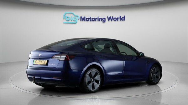 Used Tesla Model 3 2021 for sale - 76246538: Photo 8