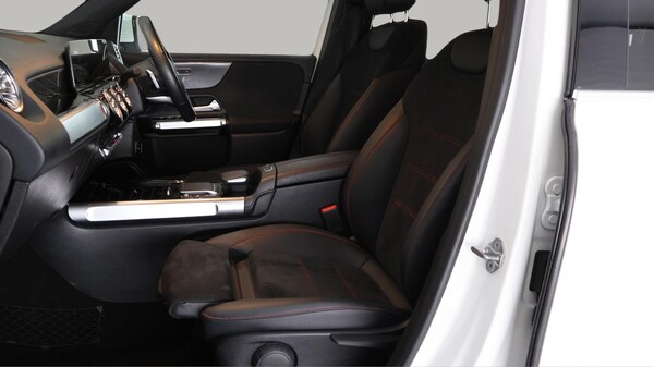 Used Mercedes-Benz GLB 2020 for sale - 76247390: Photo 15