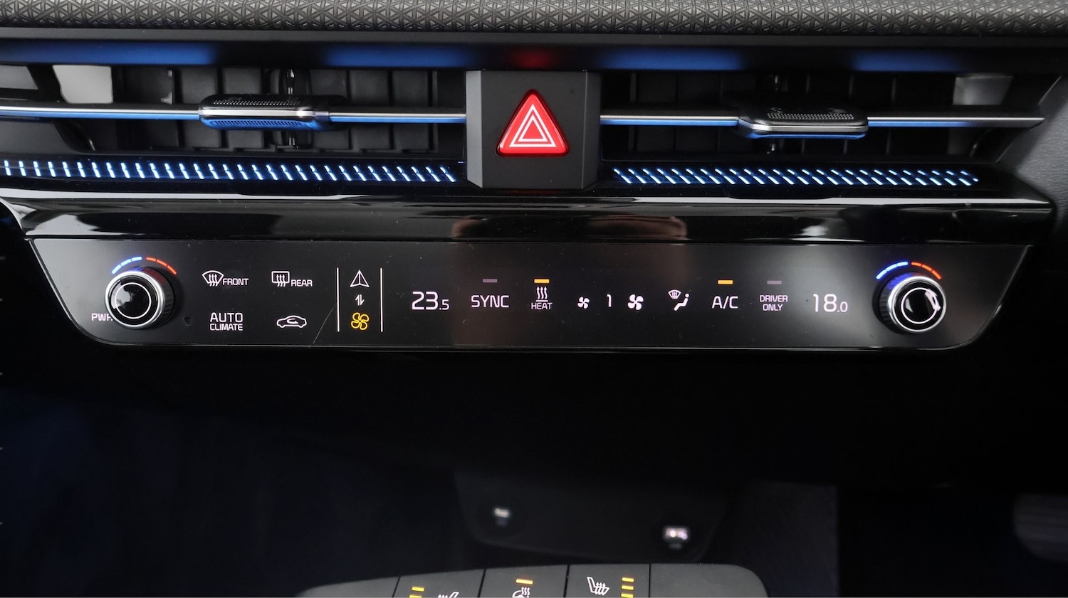 Used Kia EV6 2022 for sale - 78110066: Photo 12