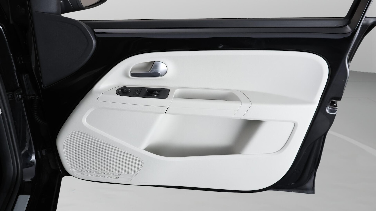 Used Volkswagen up! 2018 for sale - 76714845: Photo 14