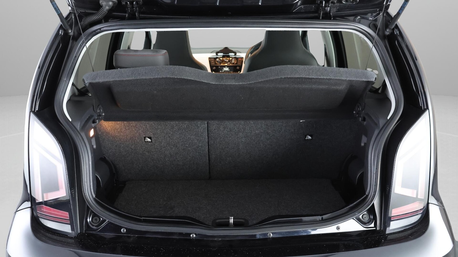 Used Volkswagen up! 2018 for sale - 76714845: Photo 16