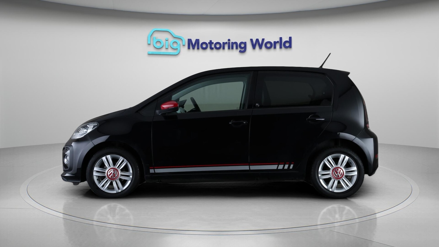 Used Volkswagen up! 2018 for sale - 76714845: Photo 4