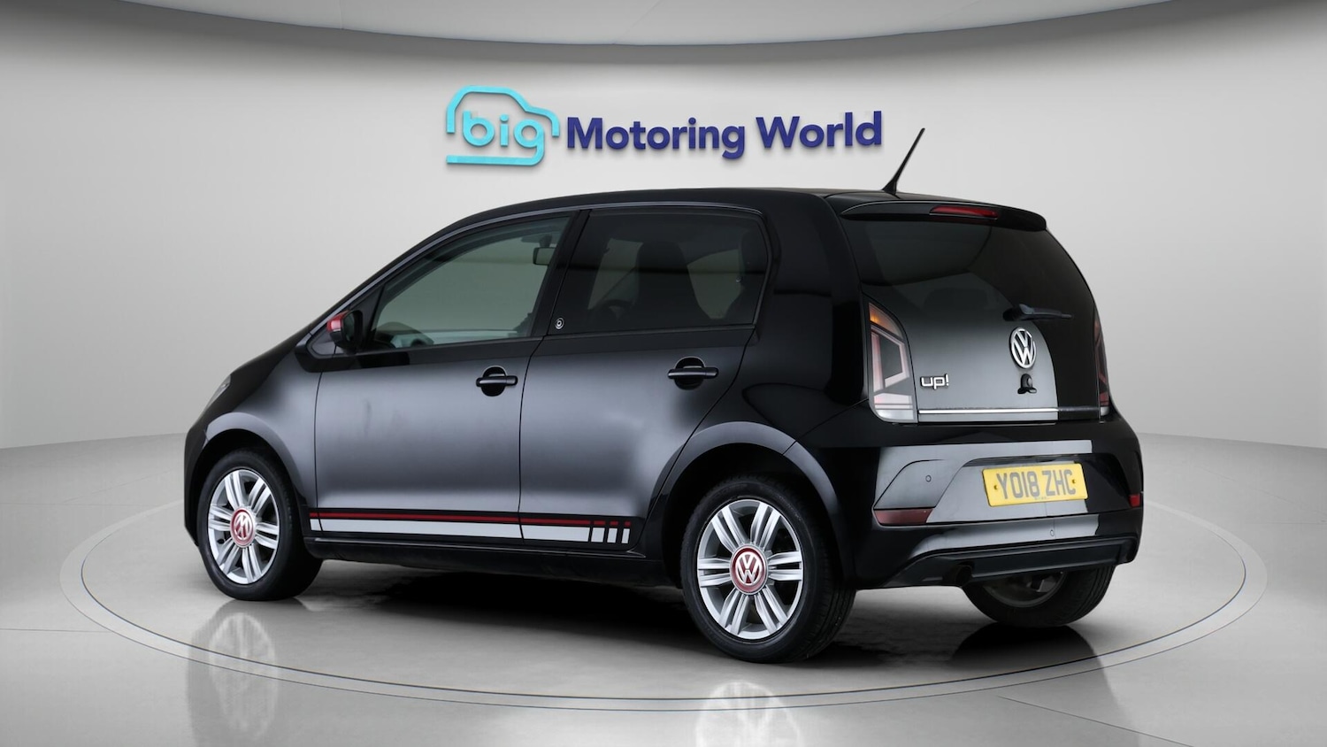 Used Volkswagen up! 2018 for sale - 76714845: Photo 5