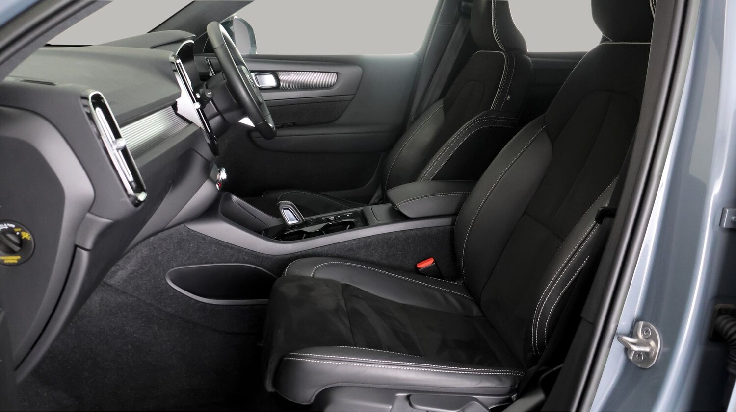 Used Volvo XC40 2022 for sale - 78152713: Photo 14