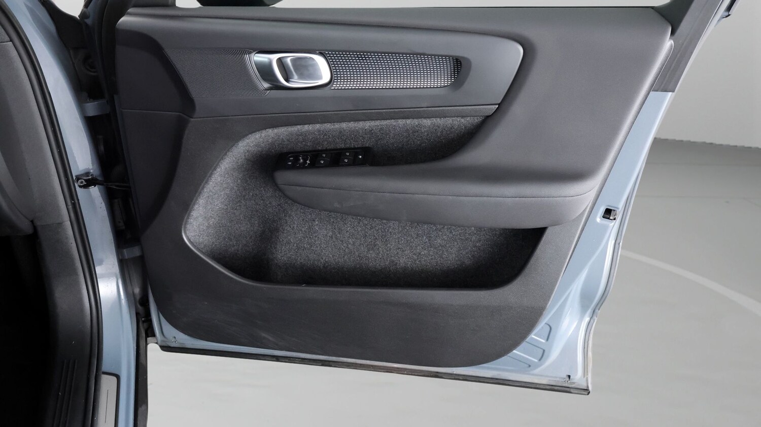 Used Volvo XC40 2022 for sale - 78152713: Photo 15