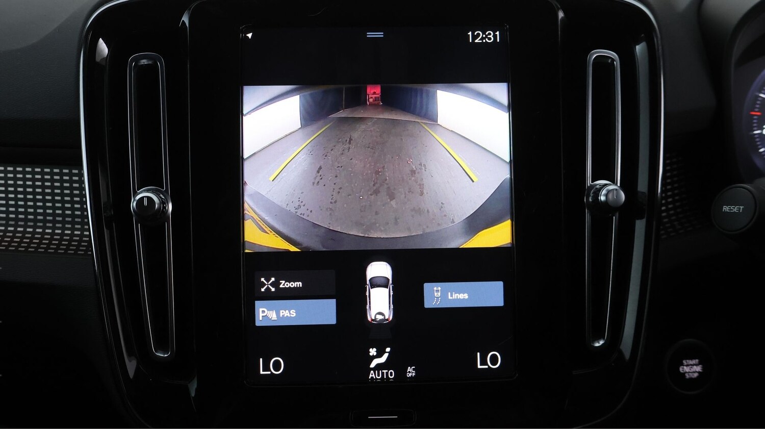 Used Volvo XC40 2022 for sale - 78152713: Photo 24