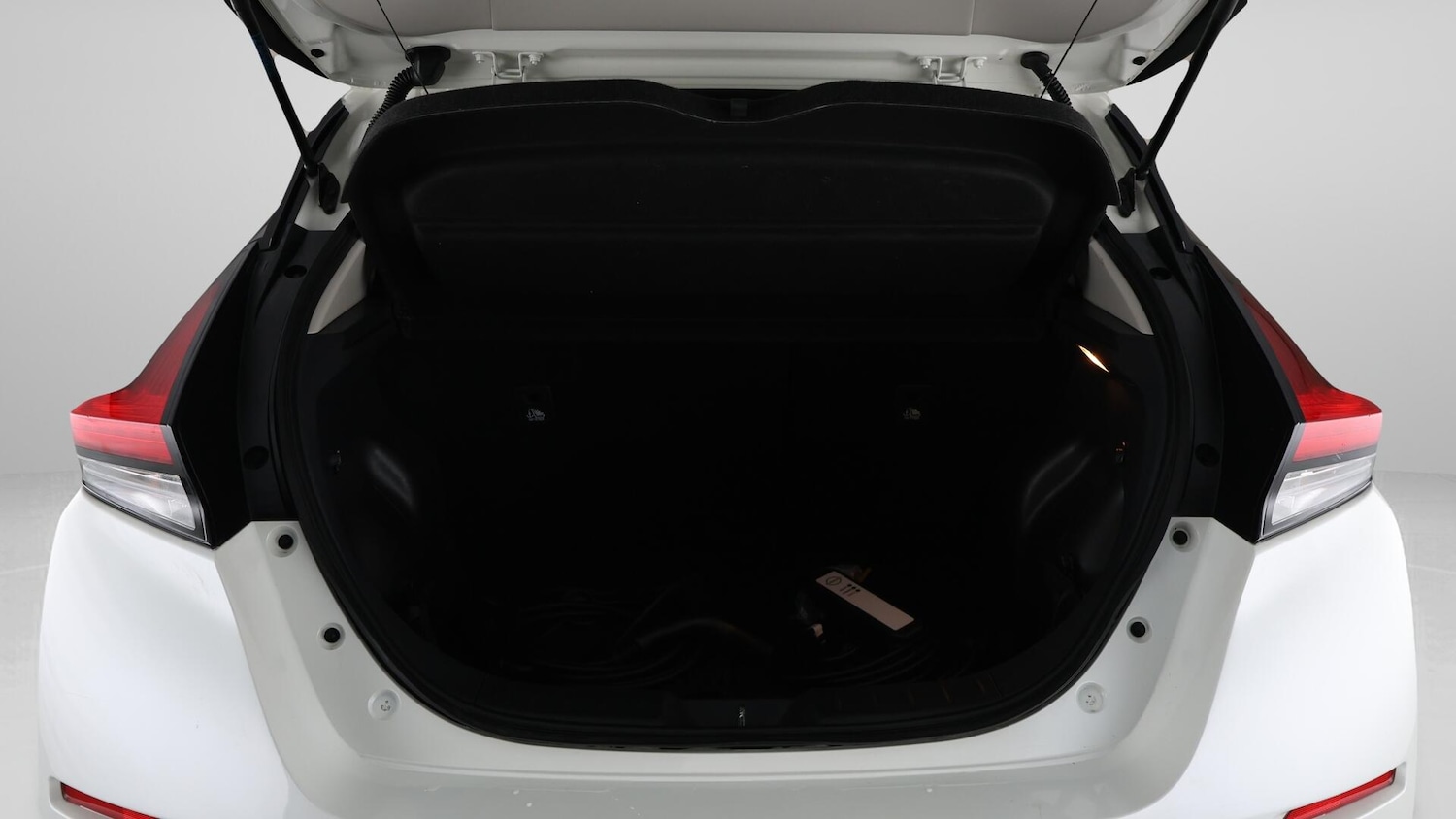 Used Nissan Leaf 2022 for sale - 76136204: Photo 18