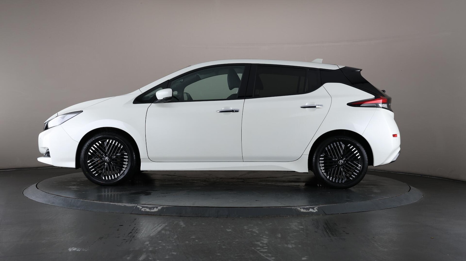 Used Nissan Leaf 2022 for sale - 76136204: Photo 37