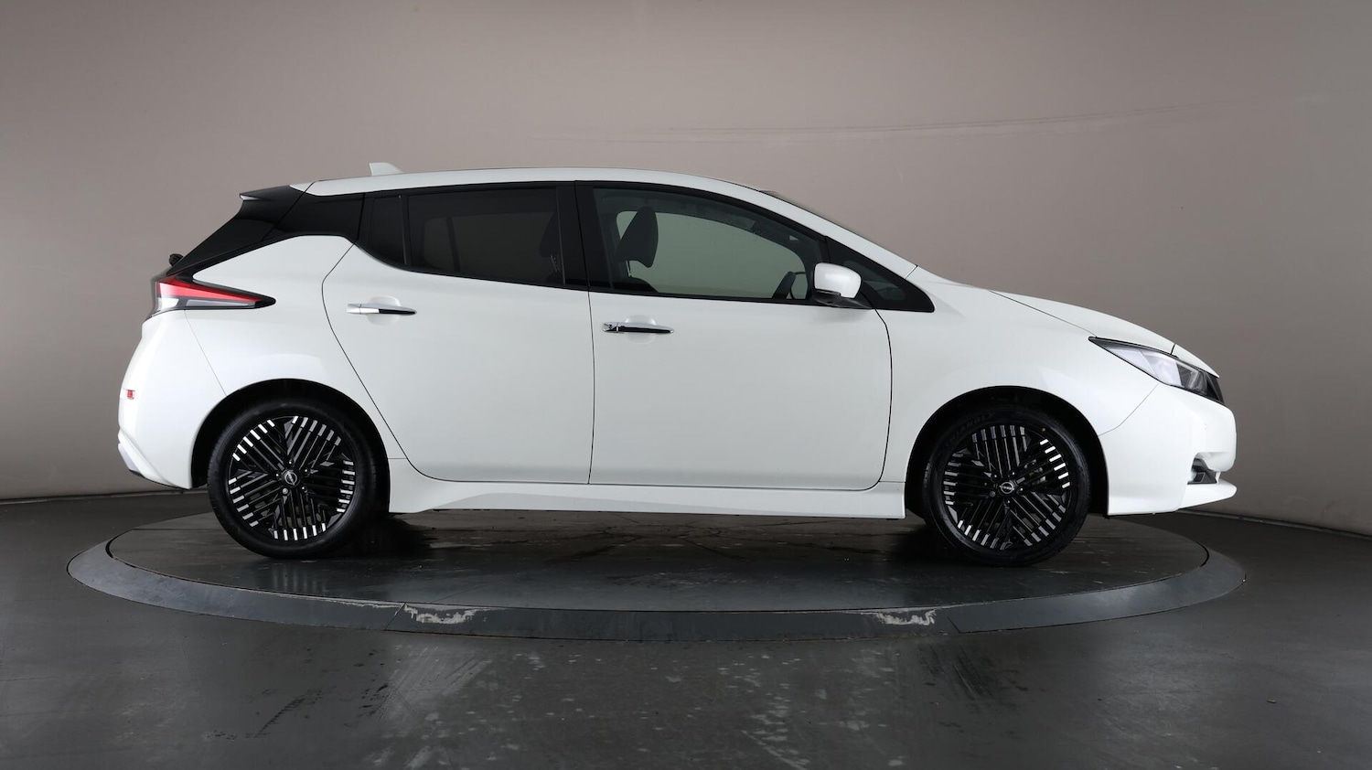 Used Nissan Leaf 2022 for sale - 76136204: Photo 60