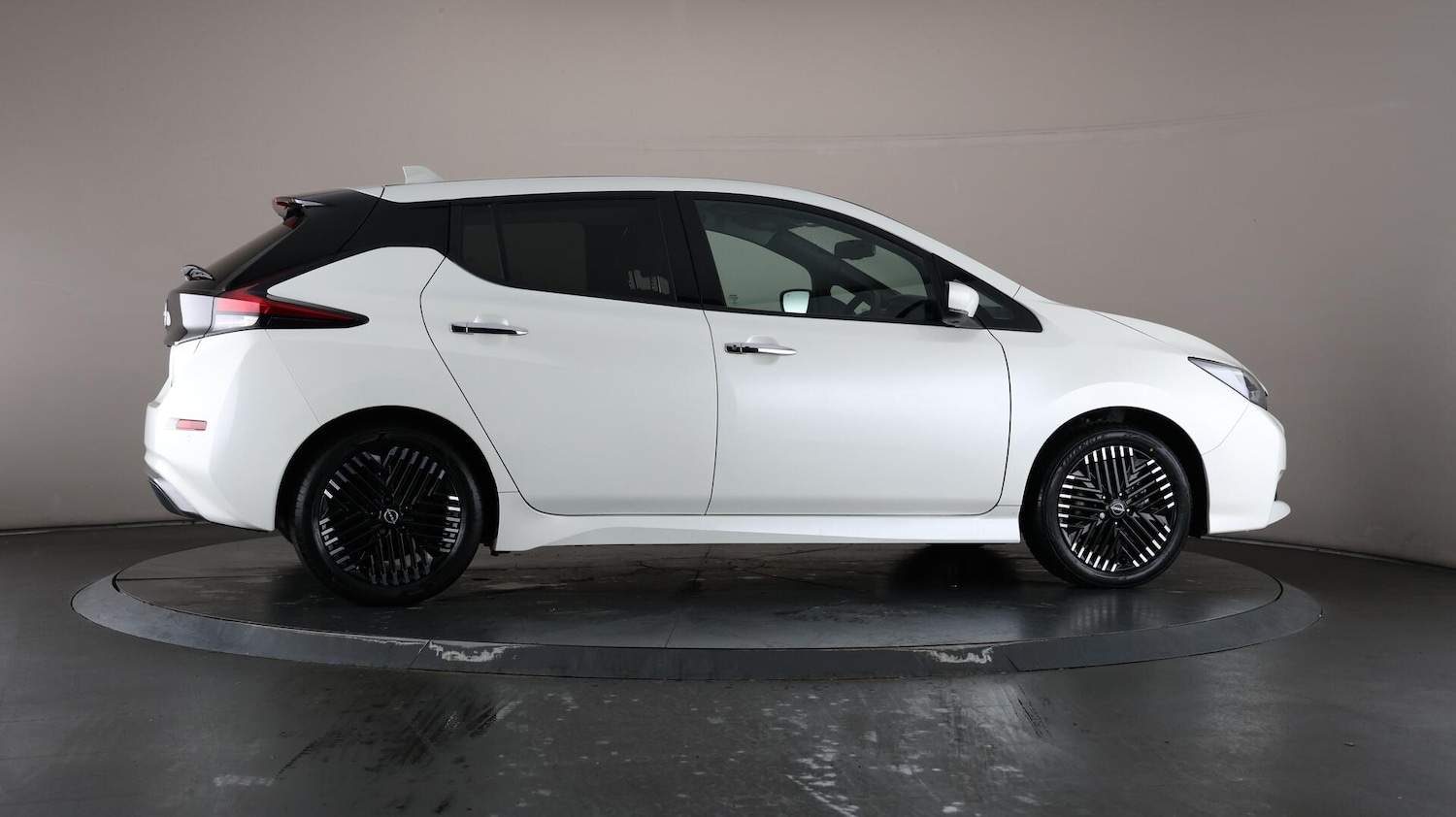 Used Nissan Leaf 2022 for sale - 76136204: Photo 62