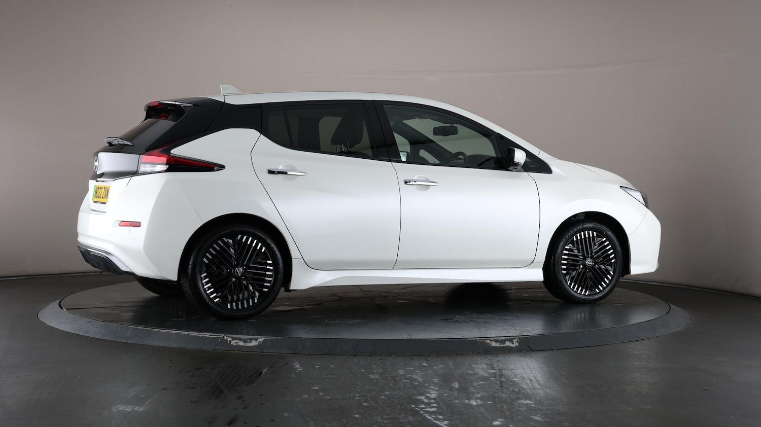 Used Nissan Leaf 2022 for sale - 76136204: Photo 63