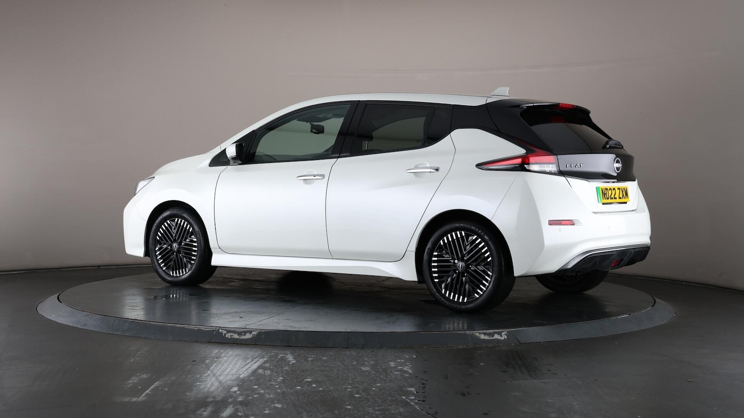 Used Nissan Leaf 2022 for sale - 76136204: Photo 75