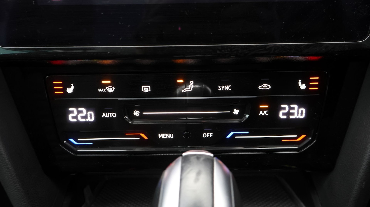 Used Volkswagen Passat 2023 for sale - 77314223: Photo 12