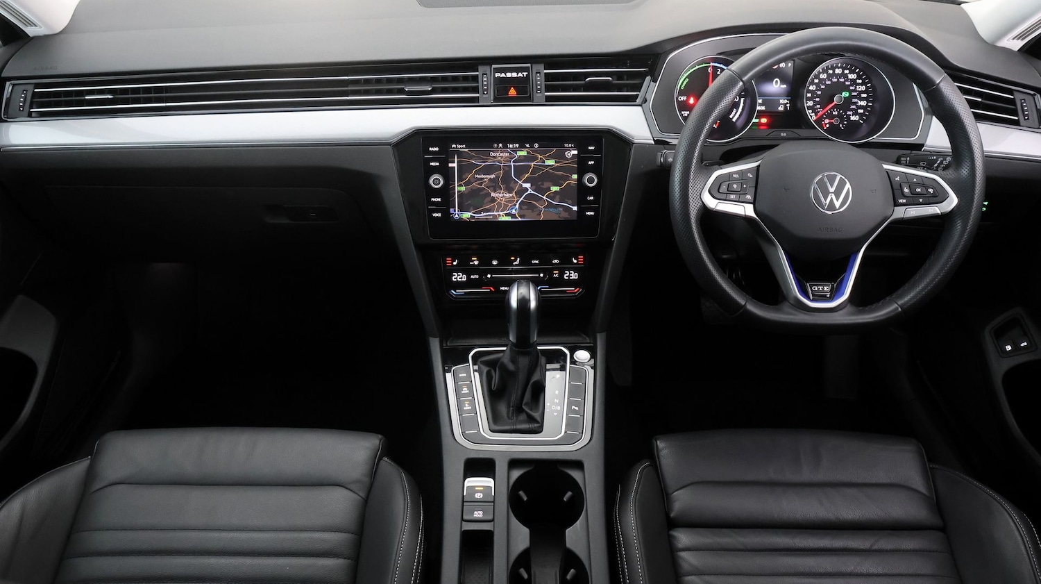 Used Volkswagen Passat 2023 for sale - 77314223: Photo 13