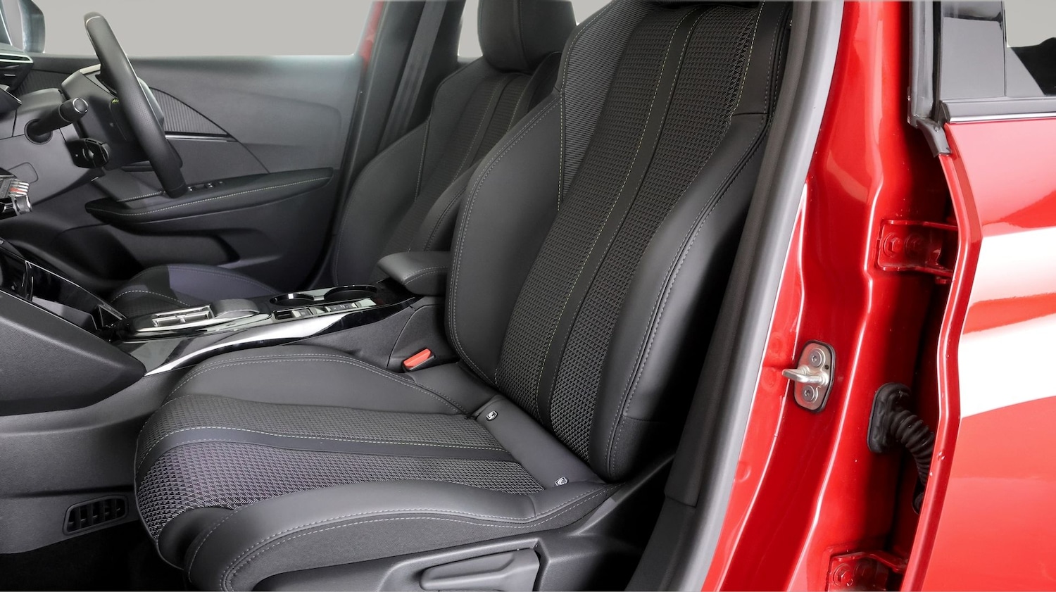 Used Peugeot 208 2023 for sale - 77353857: Photo 14