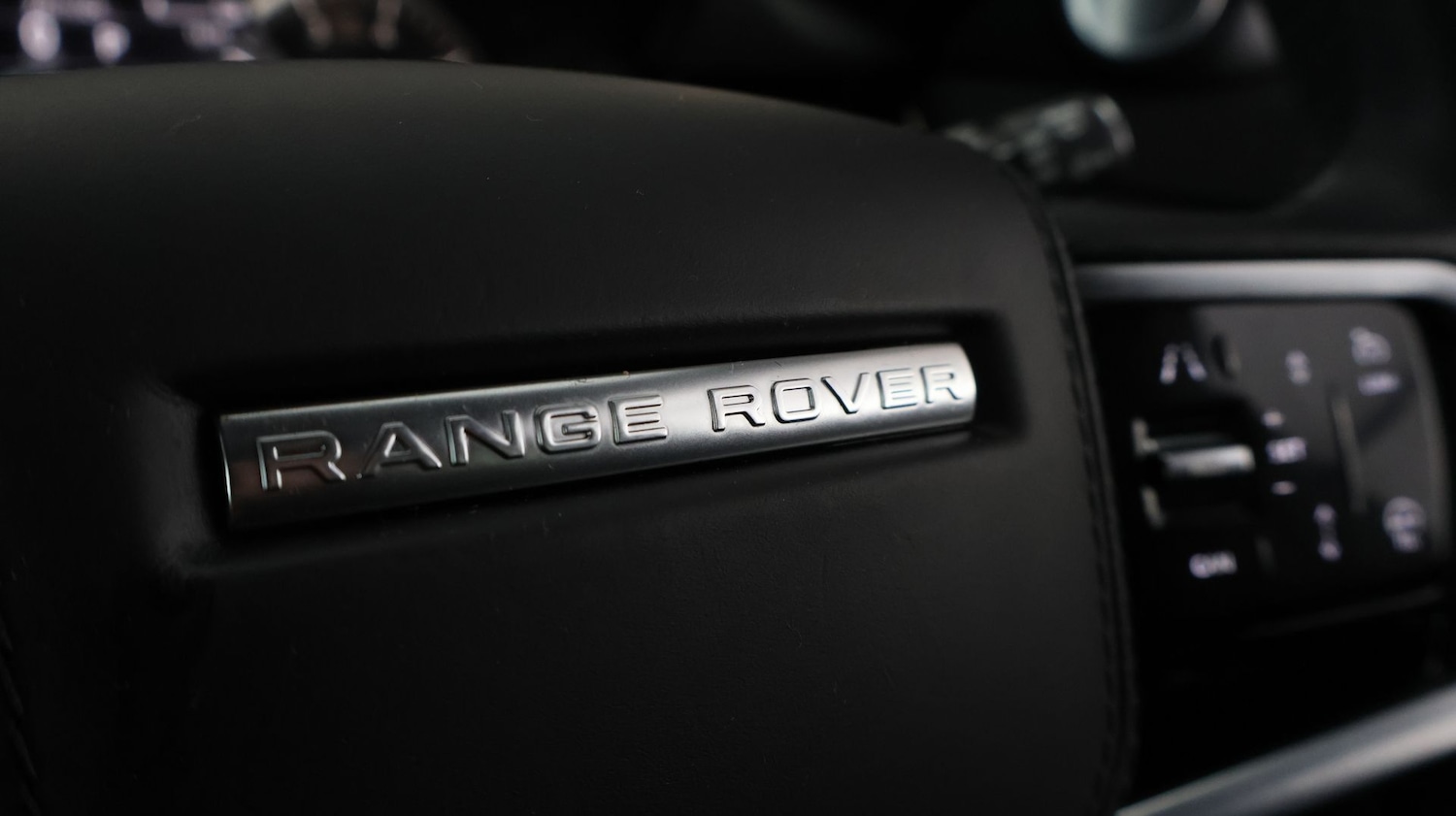 Used Land Rover Range Rover Evoque 2023 for sale - 77364159: Photo 23