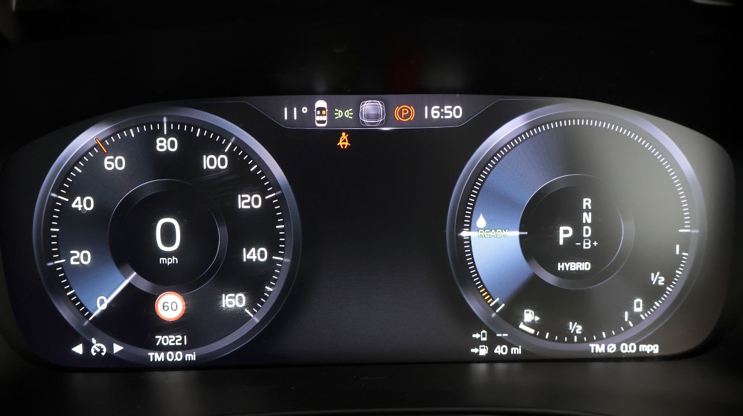 Used Volvo XC40 2021 for sale - 77395636: Photo 10