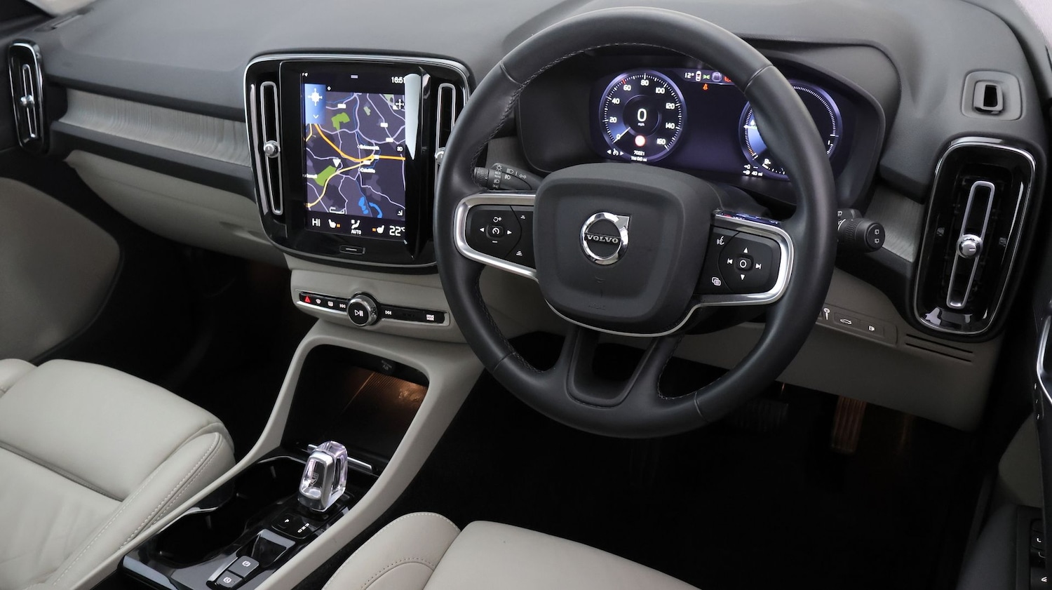 Used Volvo XC40 2021 for sale - 77395636: Photo 9