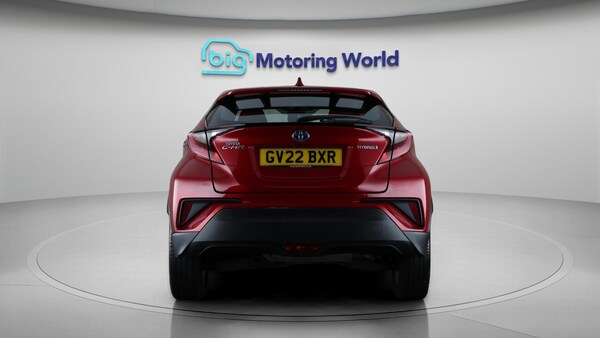 Used Toyota C-HR 2022 for sale - 76306856: Photo 7