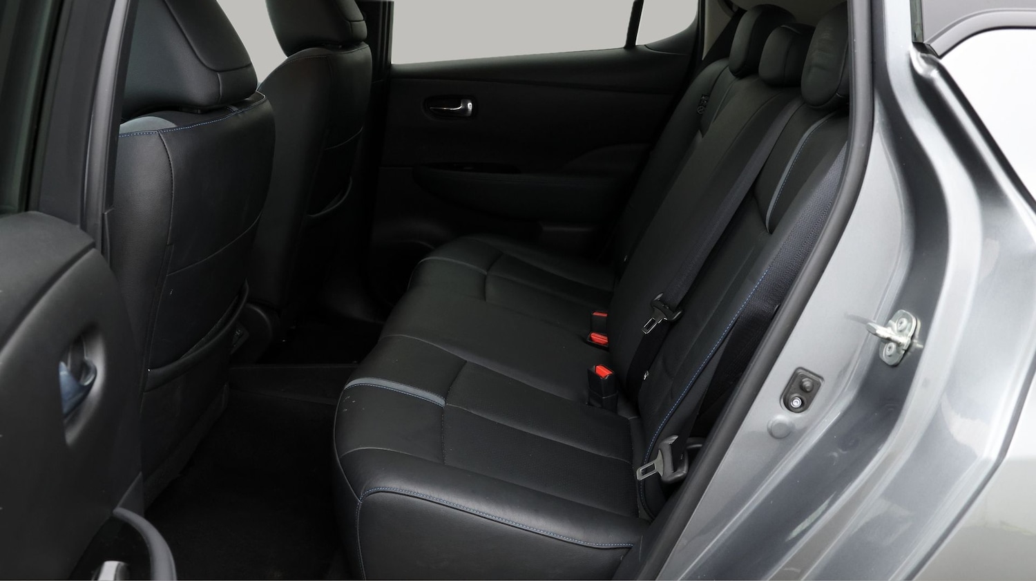 Used Nissan Leaf 2022 for sale - 77701208: Photo 16