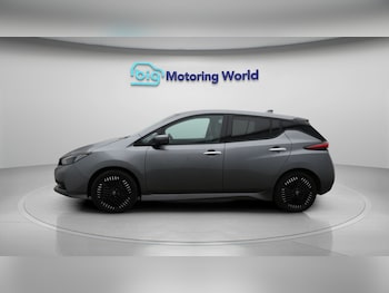Used Nissan Leaf 2022 for sale - 77701208: Photo