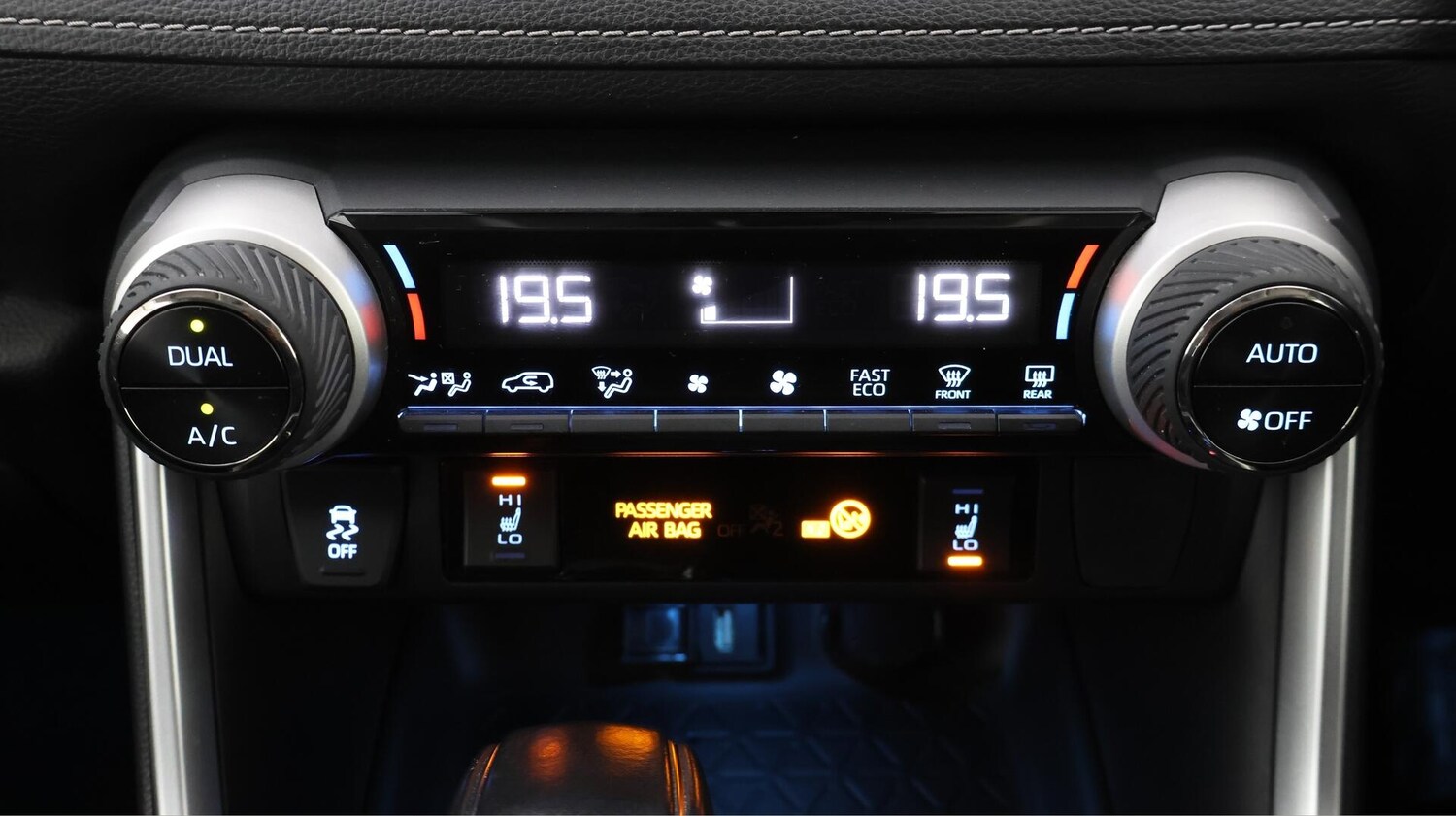 Used Toyota RAV4 2020 for sale - 76484428: Photo 12